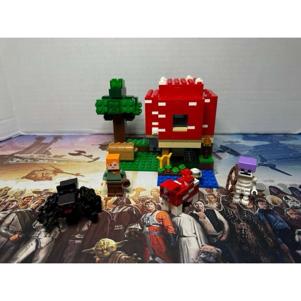 LEGO Minecraft 21179 The Mushroom House Incomplete Set Missing Axe No Box/Manual